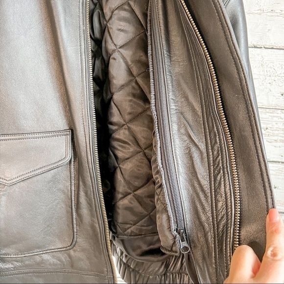 NWOT Crew Outfitters black crew bomber jacket - Picture 7 of 14